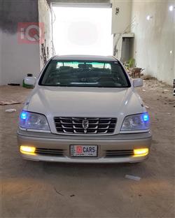 تويوتا كراون